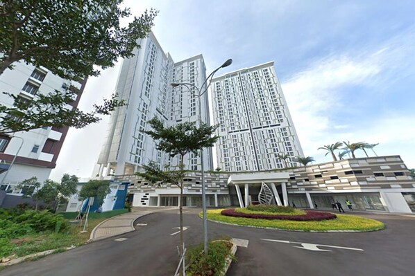 Exterior - Kamala by TwoSpaces Studio @Akasa Apartment (South Tangerang)