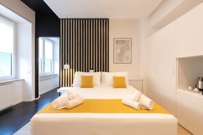 In-room safe, desk, soundproofing, free WiFi
