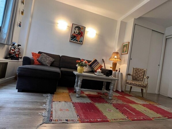 TV - 2 Chambres à Motte Picquet Paris 15e. Plein Centre Ville (Paris)