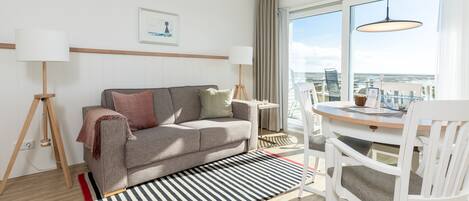 Tv, bøger, stereoanlæg