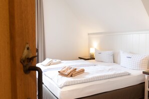 1 soverom, wi-fi (inkludert) og sengetøy