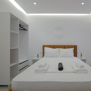 豪華雙人房 | 隔音、免費無線上網、床單