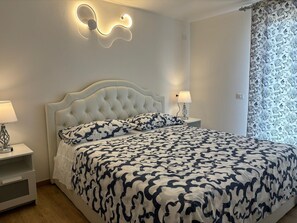 5 bedrooms, WiFi, bed sheets - 5 Bedroom Apartment in URZULEI (URZULEI)
