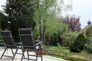 Terrace/patio - 90 m² (970 sf) holiday flat top location for Upper Bavaria and Munich South
 (Schäftlarn)
