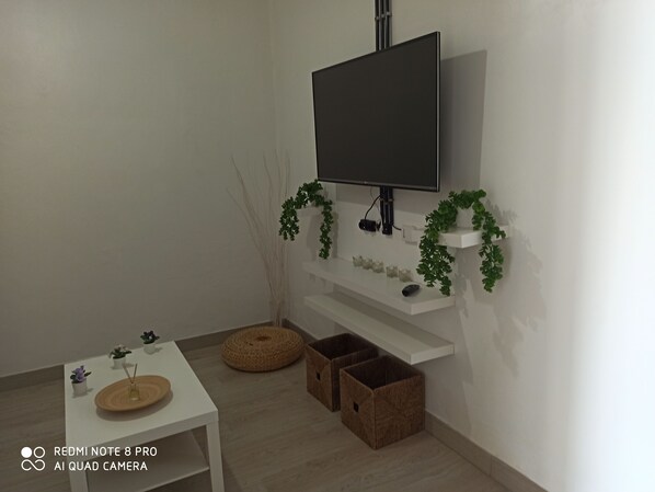 Interior - Junto AL MAR (Santa Cruz de la Palma)