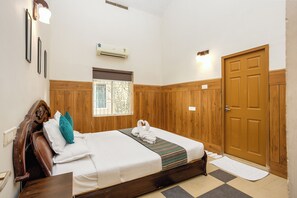 Deluxe 01 BH AC | Free WiFi - Nexstay Lakkidi Village (Vythiri)