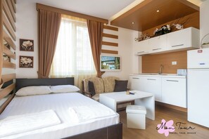 Basic-Studio, Nichtraucher | Schallisolierte Zimmer, Bügeleisen/Bügelbrett, kostenloses WLAN