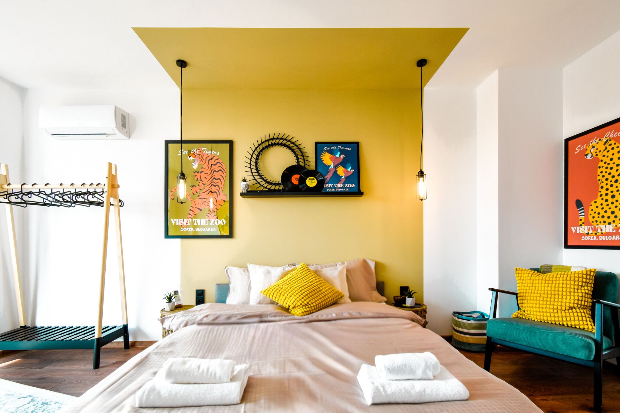 1 多间卧室、办公桌、熨斗/熨衣板、免费 WiFi