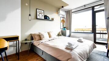 1 bedroom, desk, iron/ironing board, free WiFi