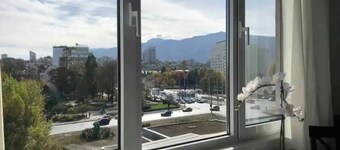 Budget Stay in City Center near NDK