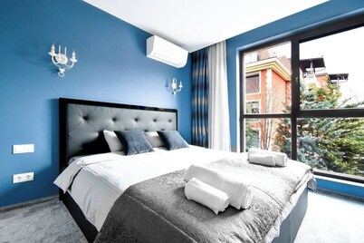 3BR+2BH | Jacuzzi | Free Parking | Top Amenities