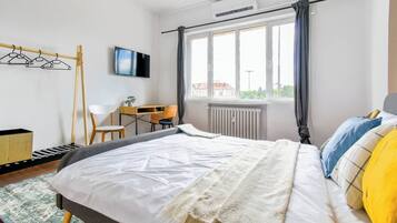 1 bedroom, iron/ironing board, free WiFi, bed sheets
