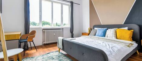 1 bedroom, iron/ironing board, free WiFi, bed sheets