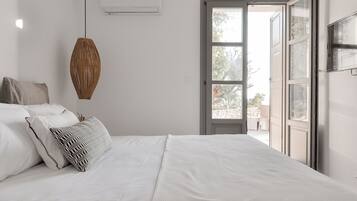 2 bedrooms, in-room safe, free WiFi, bed sheets