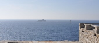 Cliff Villa Paros, 115sq.m | Panoramic sea view | Shared Pool |Spacious Terraces