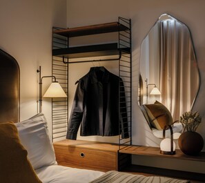 Luxury Apartment, Garden View | Egyptian cotton sheets, premium bedding, down comforters, in-room safe