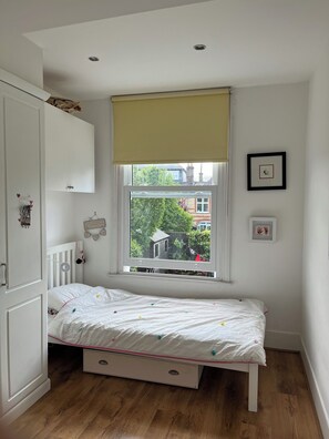 6 Schlafzimmer, Bügeleisen/Bügelbrett, WLAN, Bettwäsche