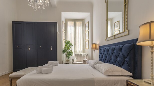 2 bedrooms, iron/ironing board, travel crib, WiFi (free) - Casa Perla Of Florence, Lovely 2Br Near Duomo By Halldis (Florence)