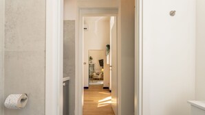 Interior - Casa Perla Of Florence, Lovely 2Br Near Duomo By Halldis (Florence)