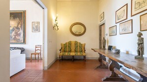 Unclassified image, 2 of 50, button - Santa Croce Dante's View, Central Apartment With Terrace By Halldis (Florence)
