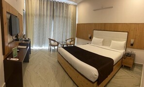 Standard Room | Free WiFi - Hotel Corbett Paradise Kotdwar (Lansdowne)
