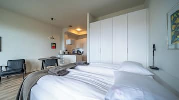 Premium bedding, free WiFi, bed sheets