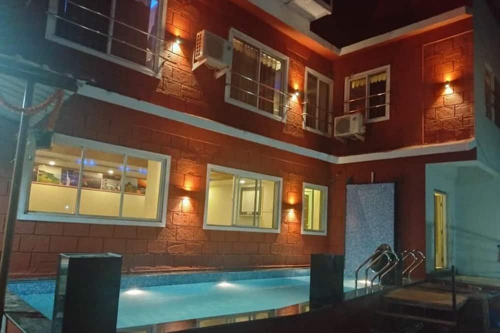 Hotel Nisarg - Bhekavali