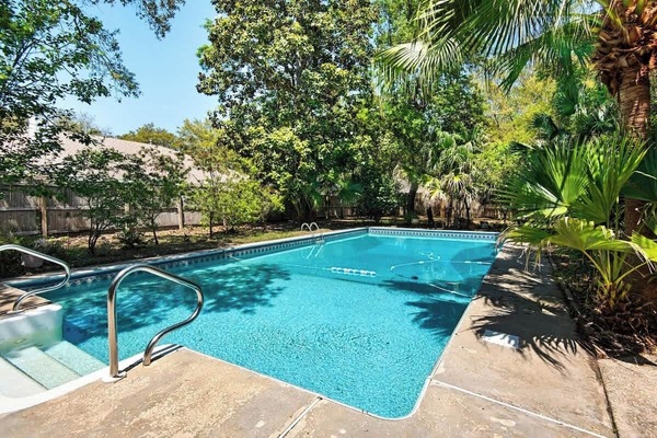 Pool area