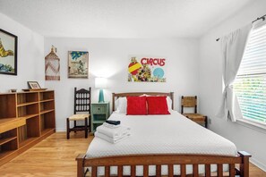 2 chambres, fer et planche à repasser, Wi-Fi, literie fournie