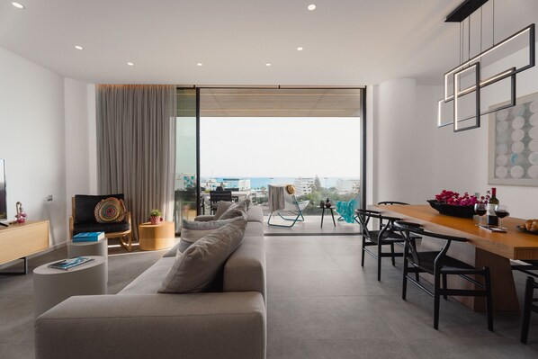 Living area - Protaras Eden Seaview Suite (Paralimni)