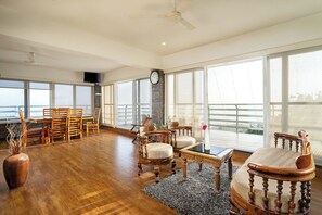 Living area - Eterno Capithans Dale (Devikolam)