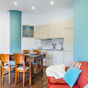 Apartment | 2 bedrooms - Blue Tea Flat at Piazza Carit by Wonderful Italy (Naples)