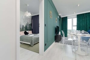 1 bedroom, iron/ironing board, WiFi, bed sheets - Armii Krajowej 76 | Elegant Apartment | WiFi (Rzeszów)