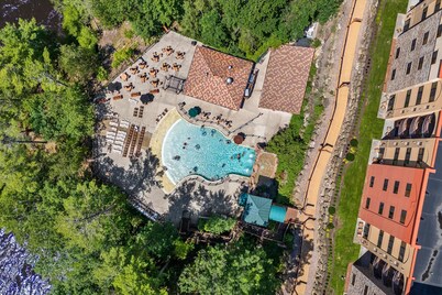 Tee Time Terrace - Rare Find! Chula Vista Retreat!