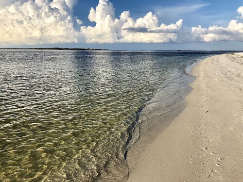 Private Beach Access Steps Away,  Pool, Outdoor Bar, 2 Golf Carts, 360 Views.