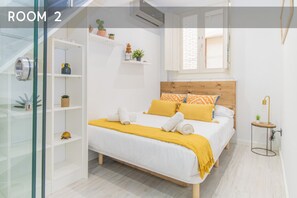 2 bedrooms, desk, iron/ironing board, WiFi