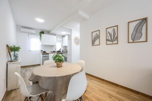 Dining - Stunning flat to enjoy Madrid (Madrid)