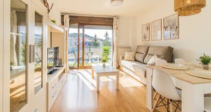 Penthouse Pyrinees | Terrace | Parking & Storage