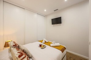 1 غرفة نوم ومكتب ومكواة/لوح كي وواي فاي