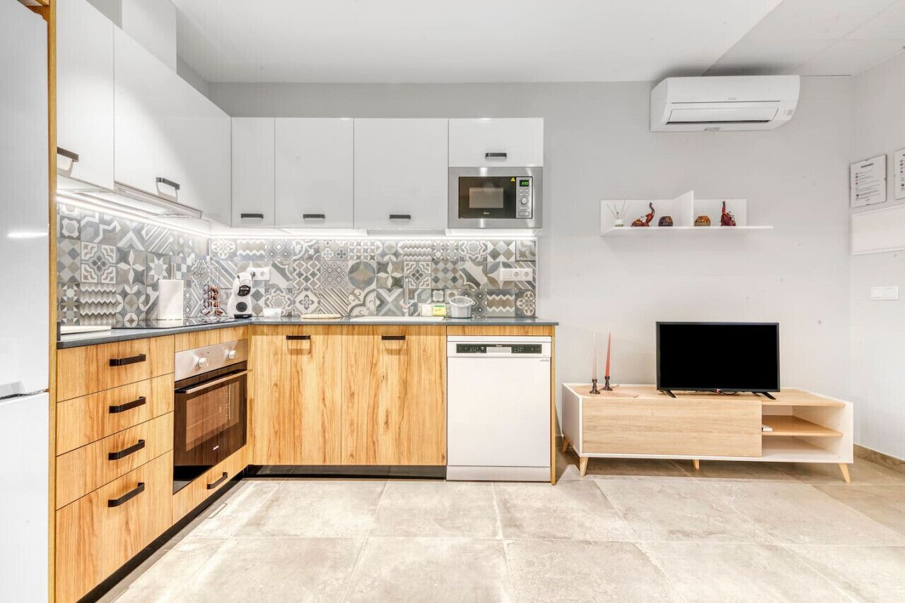 Kühlschrank, Mikrowelle, Geschirrspüler