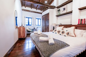 1 bedroom, desk, iron/ironing board, WiFi - Lovely Fisherman's House Cudillero (Cudillero)