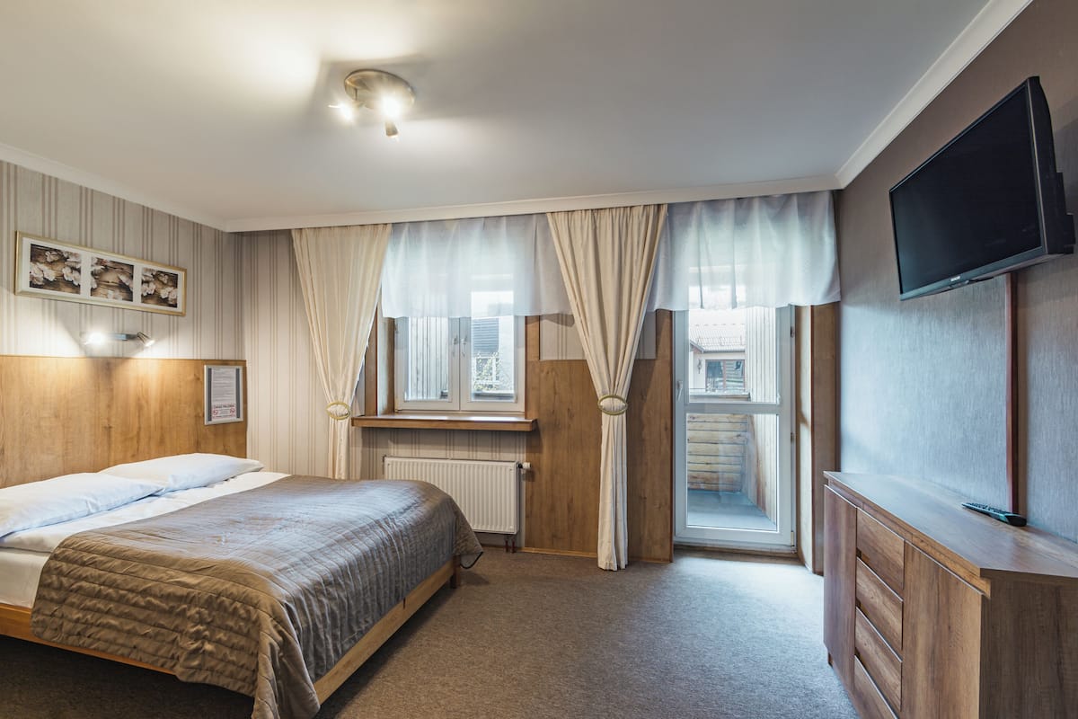 Classic Double Room, Mountain View