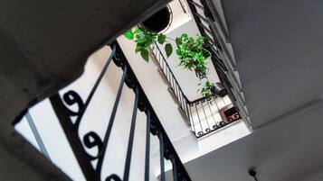 2 habitaciones, ropa de cama de alta calidad y cubrecamas