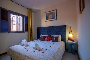 Deluxe Double Room | Free WiFi, bed sheets - Riad Winarouze (Marrakech)