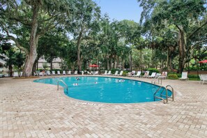 Pool - Sunset Rentals | Greens 157 (Hilton Head Island)