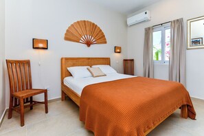 3 Schlafzimmer, Schreibtisch, Bügeleisen/Bügelbrett, kostenloses WLAN