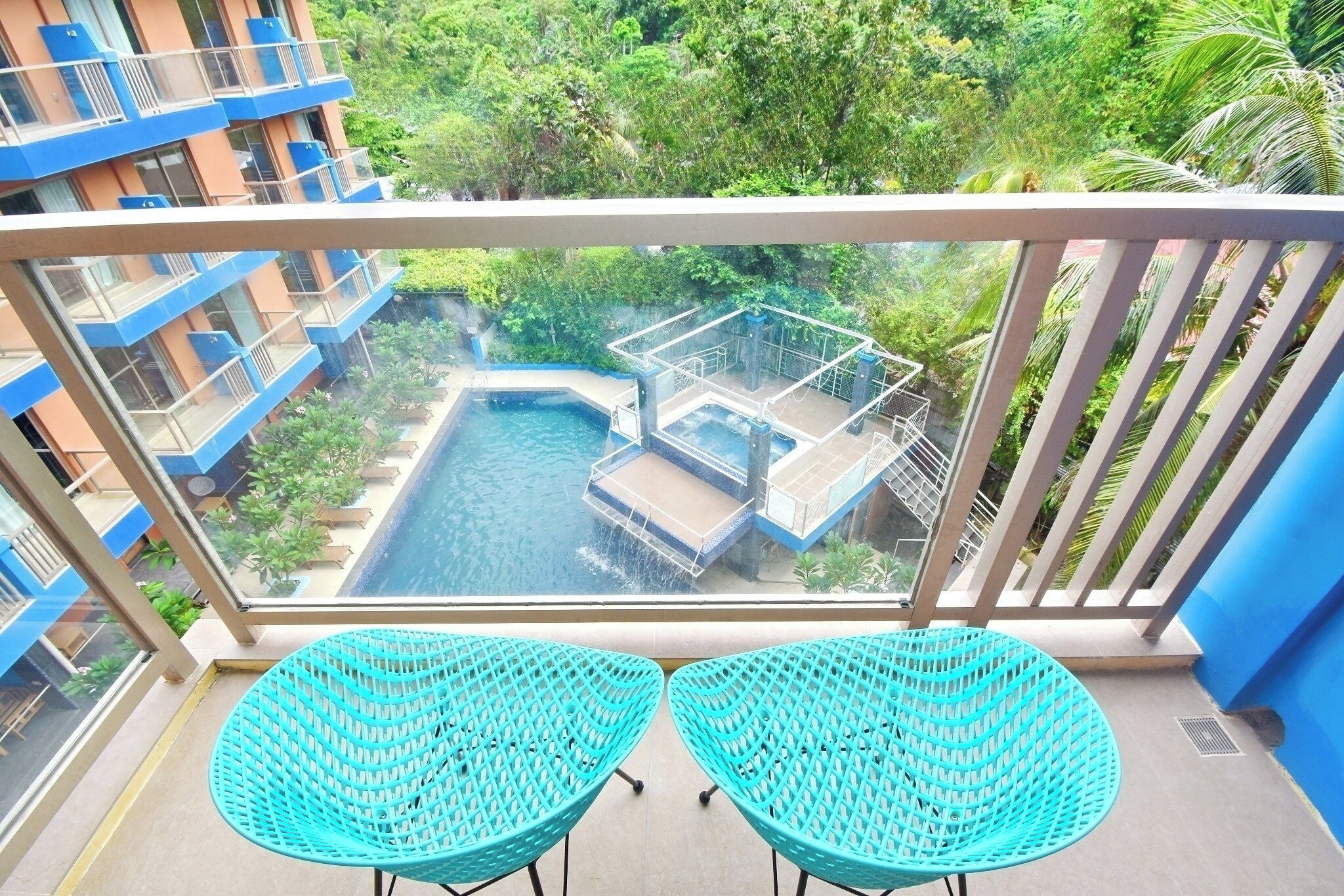 Premier Room, Pool View | View from room