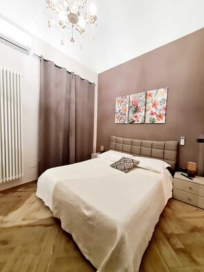 2 chambres, fer et planche à repasser, Wi-Fi, draps fournis