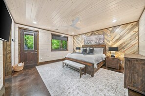 5 Schlafzimmer, BĂŒgeleisen/BĂŒgelbrett, WLAN, BettwĂ€sche