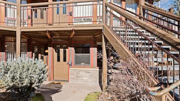 Condo, 3 Bedrooms | Exterior